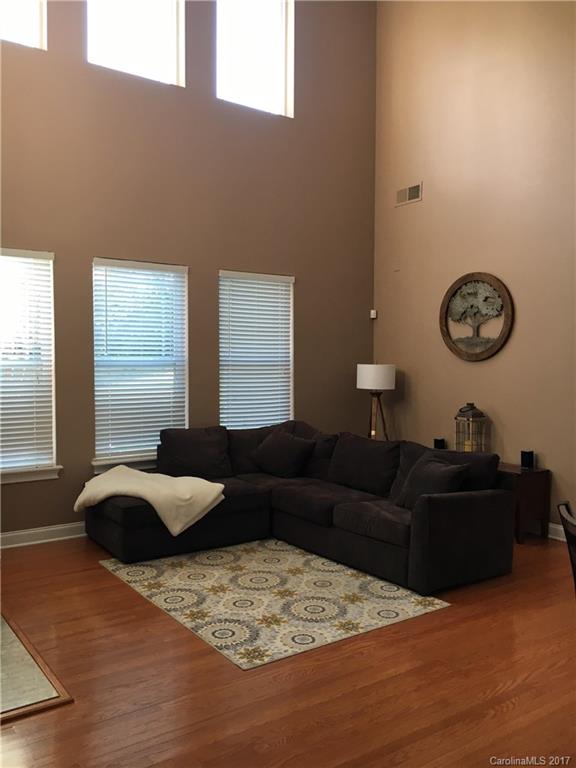 Macaulay - Residential Lease