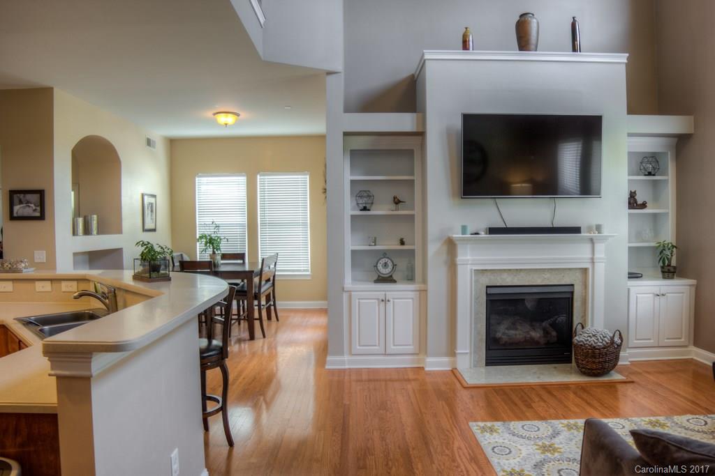 Macaulay - Residential Lease