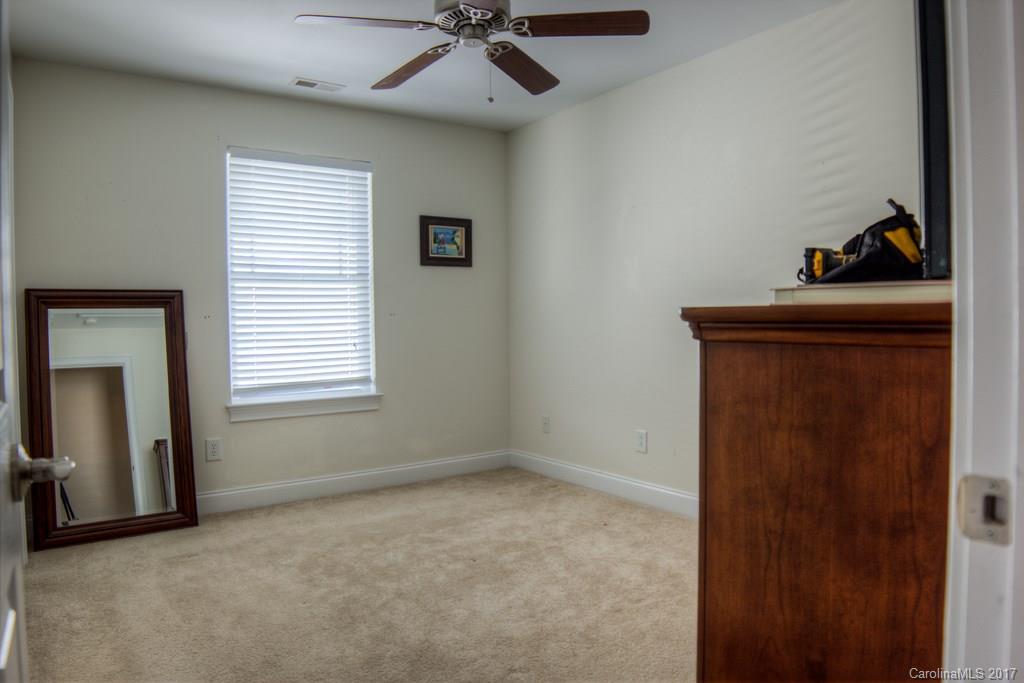 Macaulay - Residential Lease