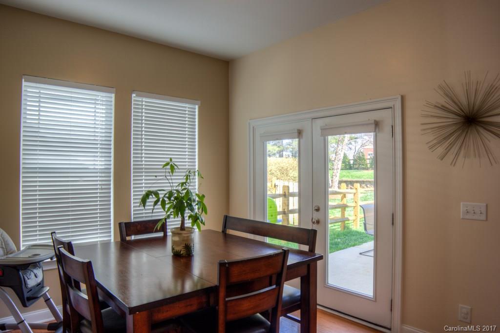 Macaulay - Residential Lease