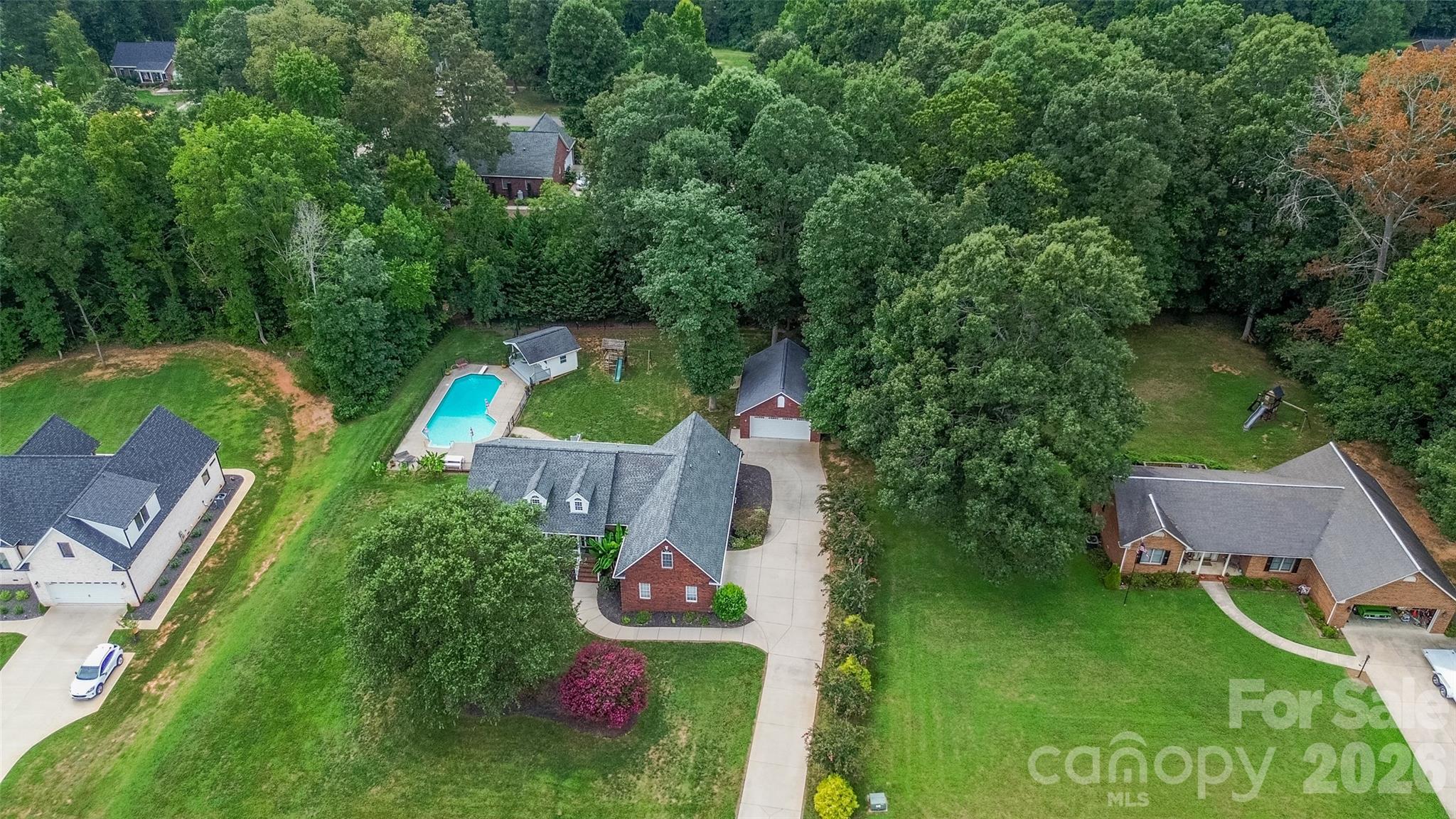 204 Seven Springs Loop