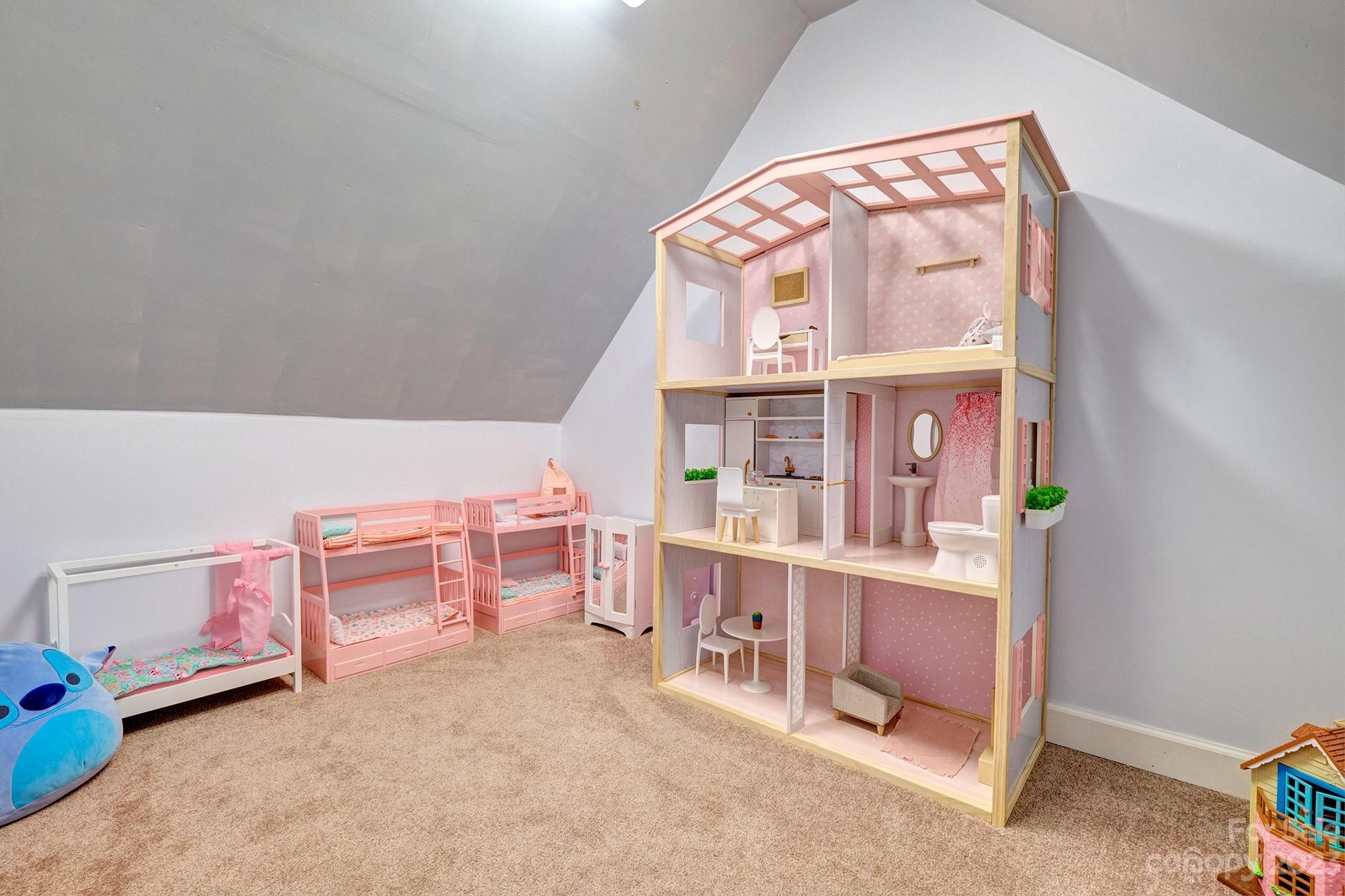 River Hills - Residential