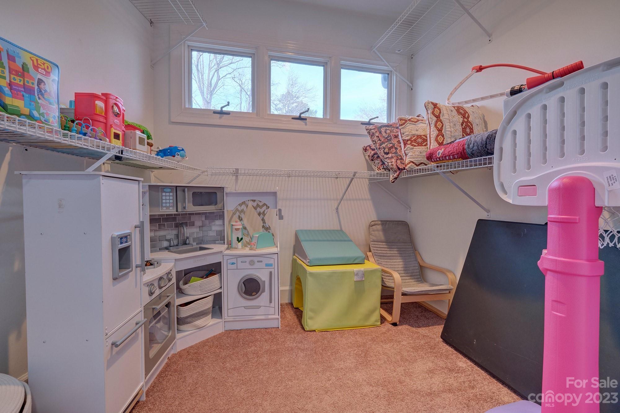 River Hills - Residential