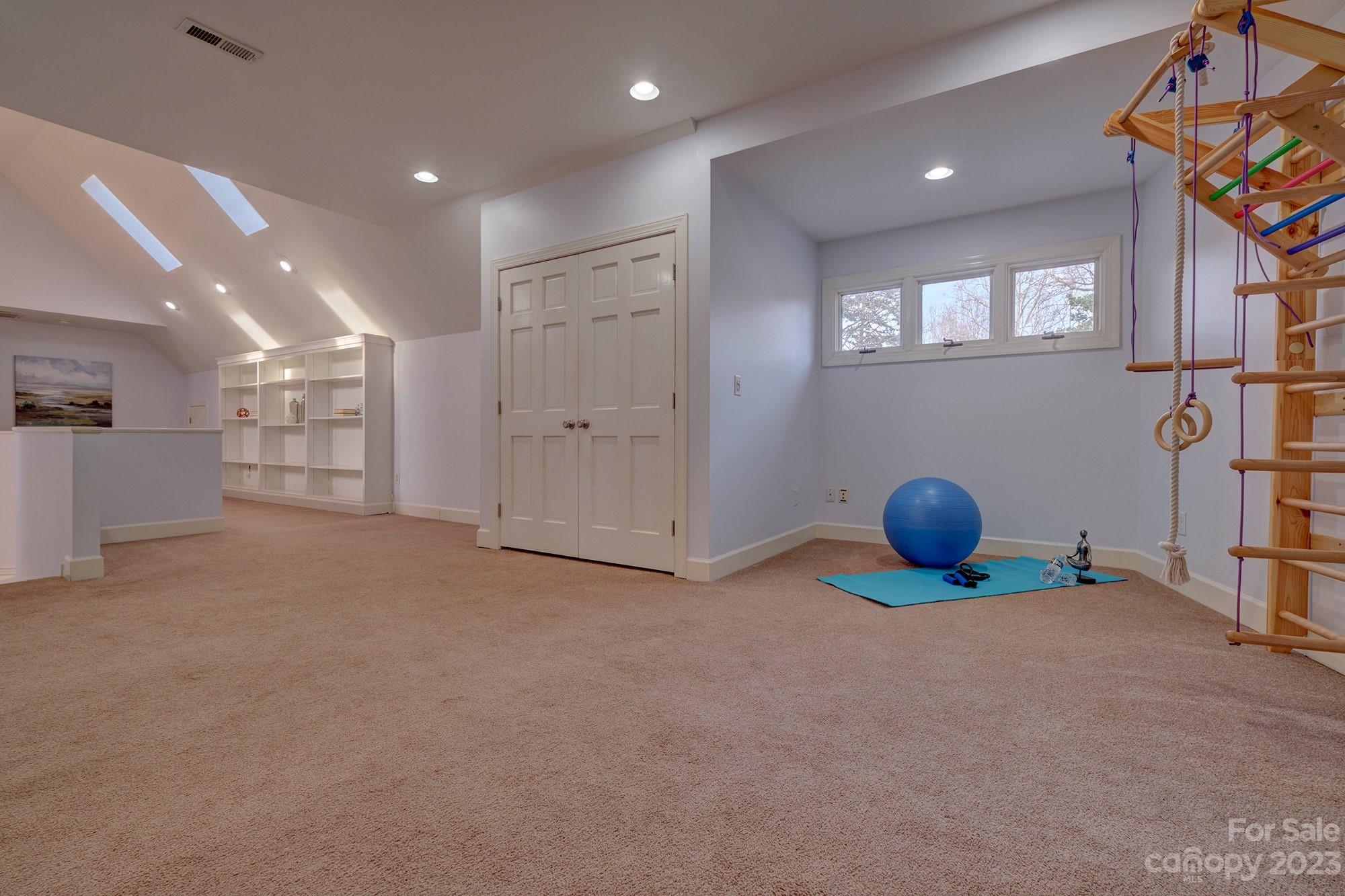 River Hills - Residential