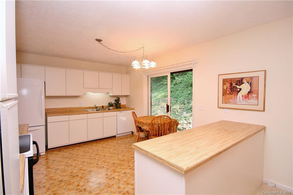 Haywood Knolls - Residential