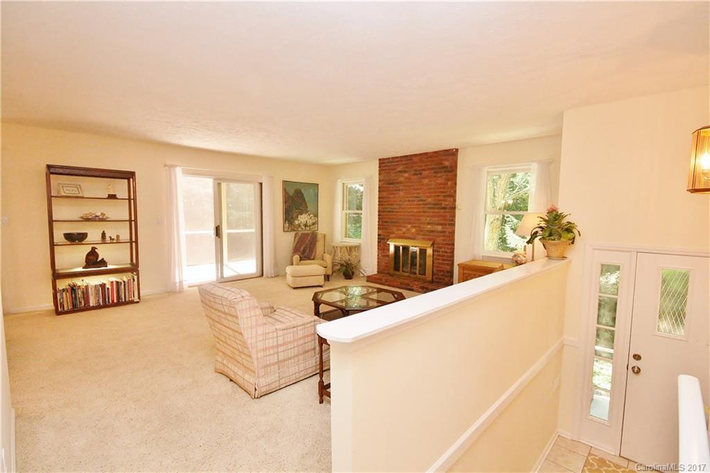 Haywood Knolls - Residential