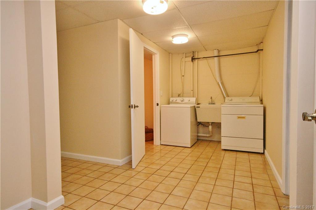Haywood Knolls - Residential