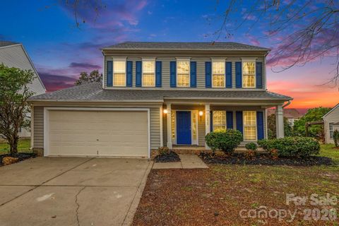 12828 Harvest Time Court Charlotte NC 28278