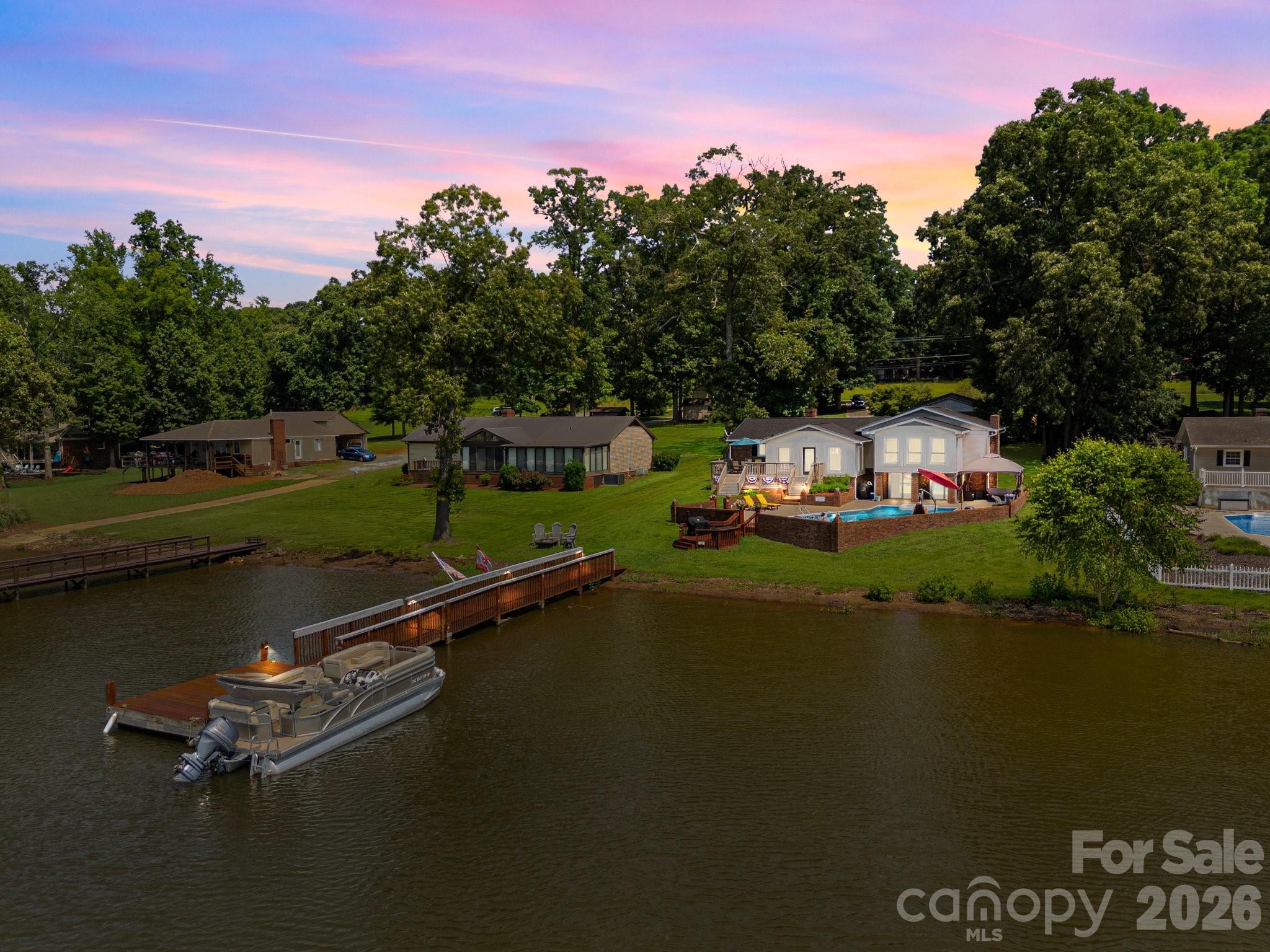 1017 Holloway Church Road