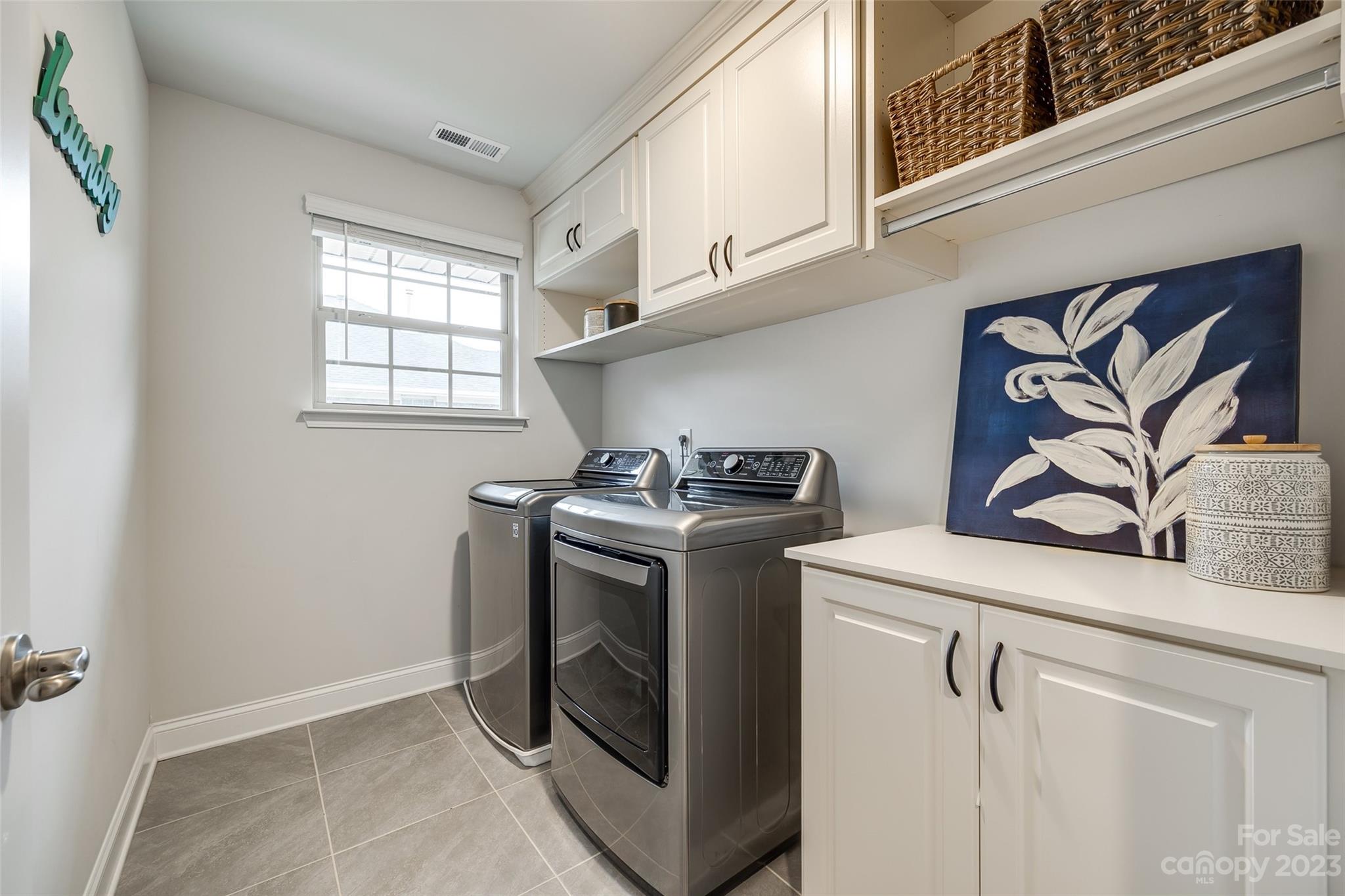 College Place - Residential