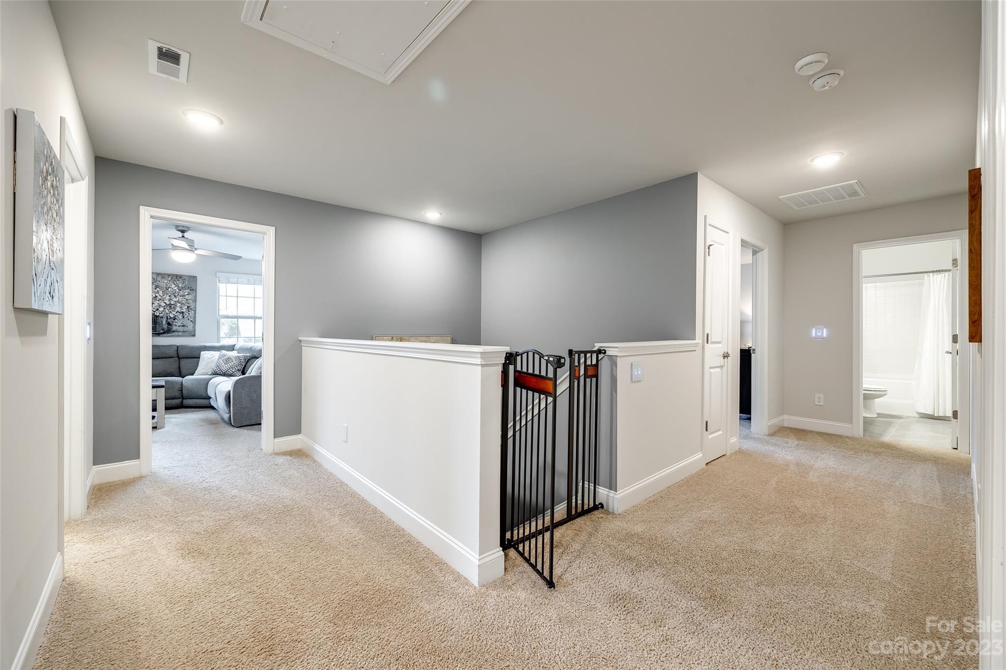 College Place - Residential