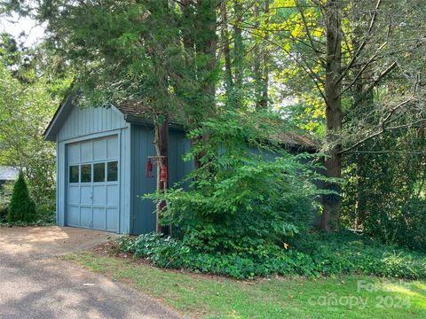 A home in Etowah