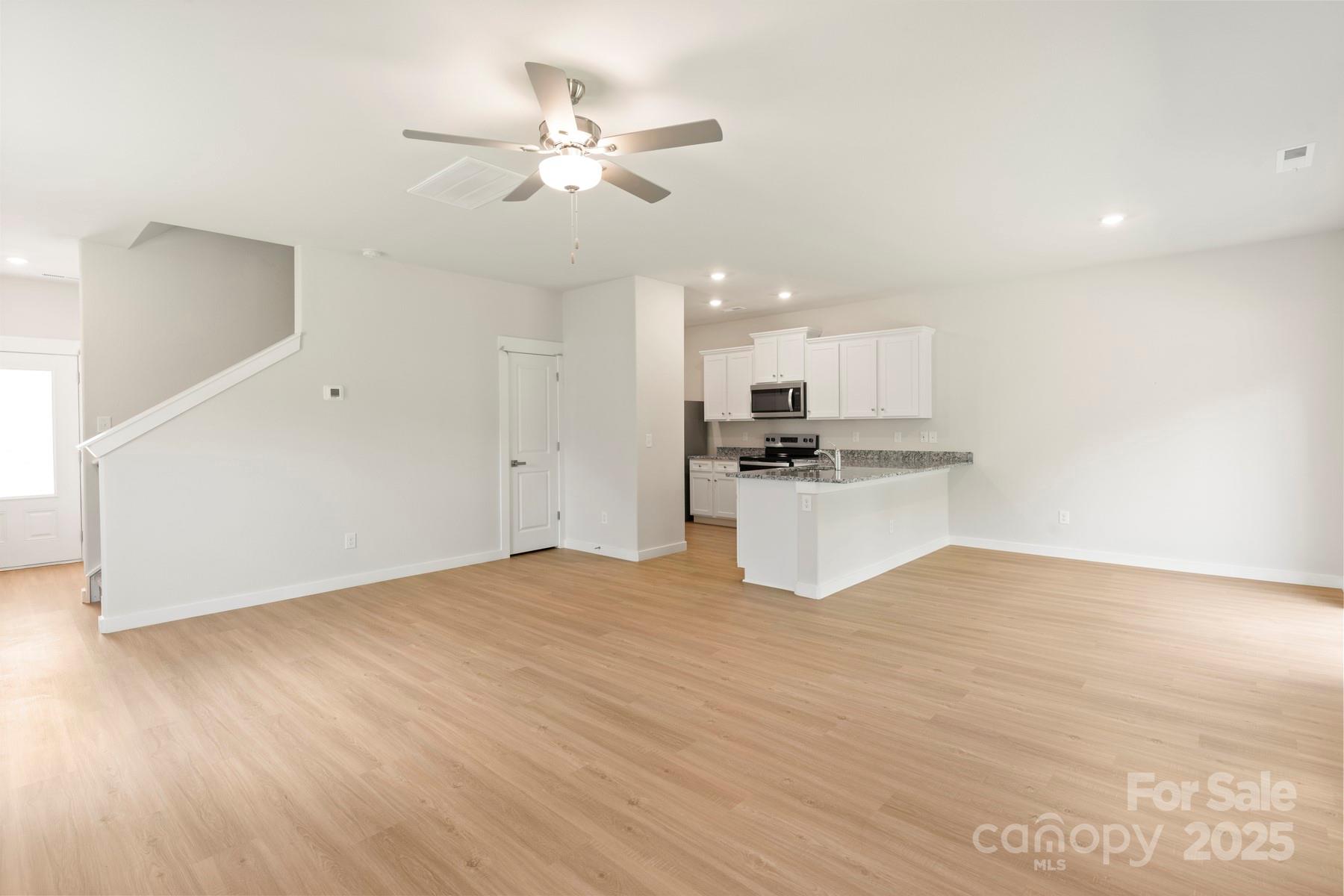 1055 Doran Terrace