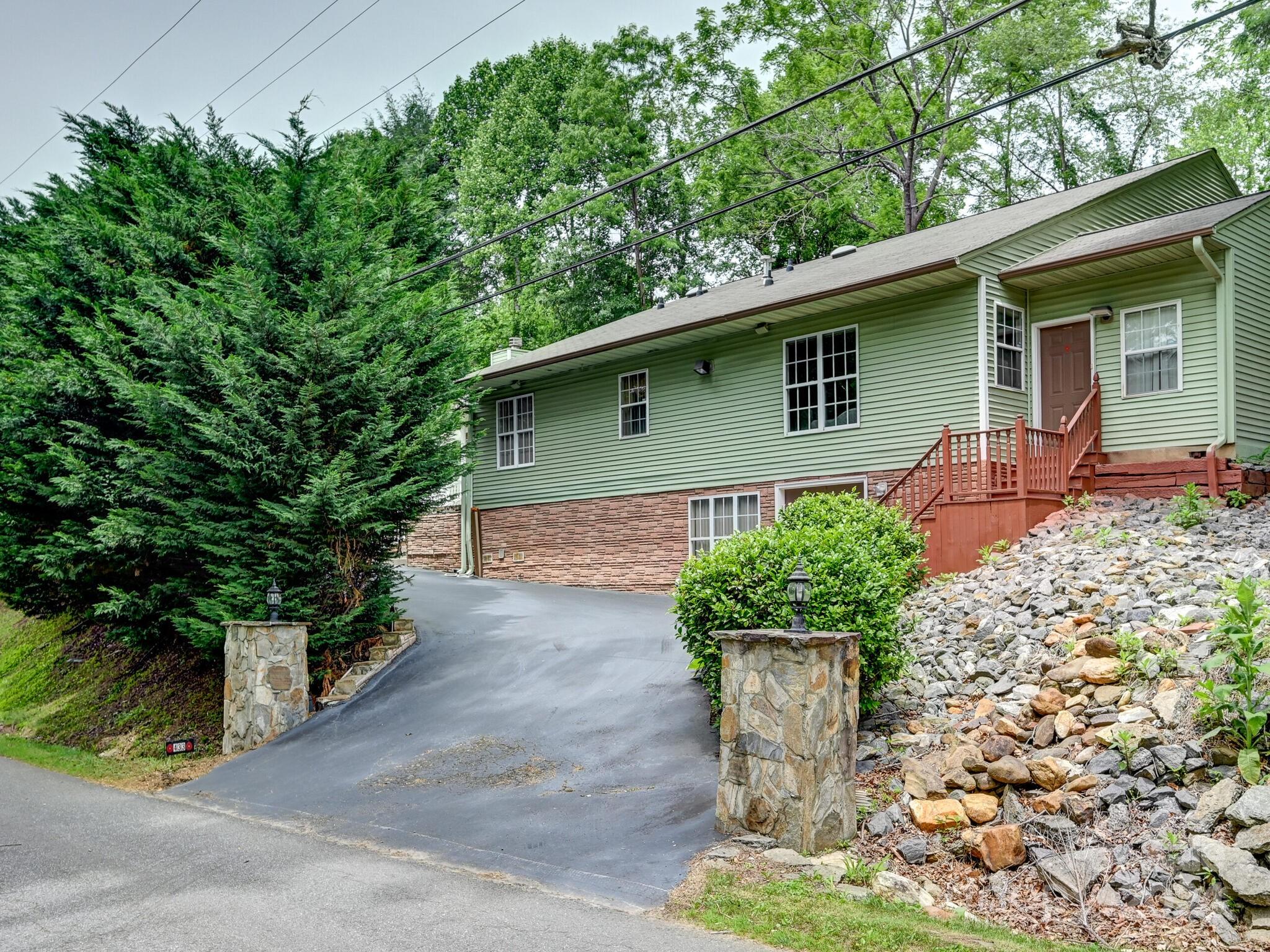 433 Lakey Gap Road