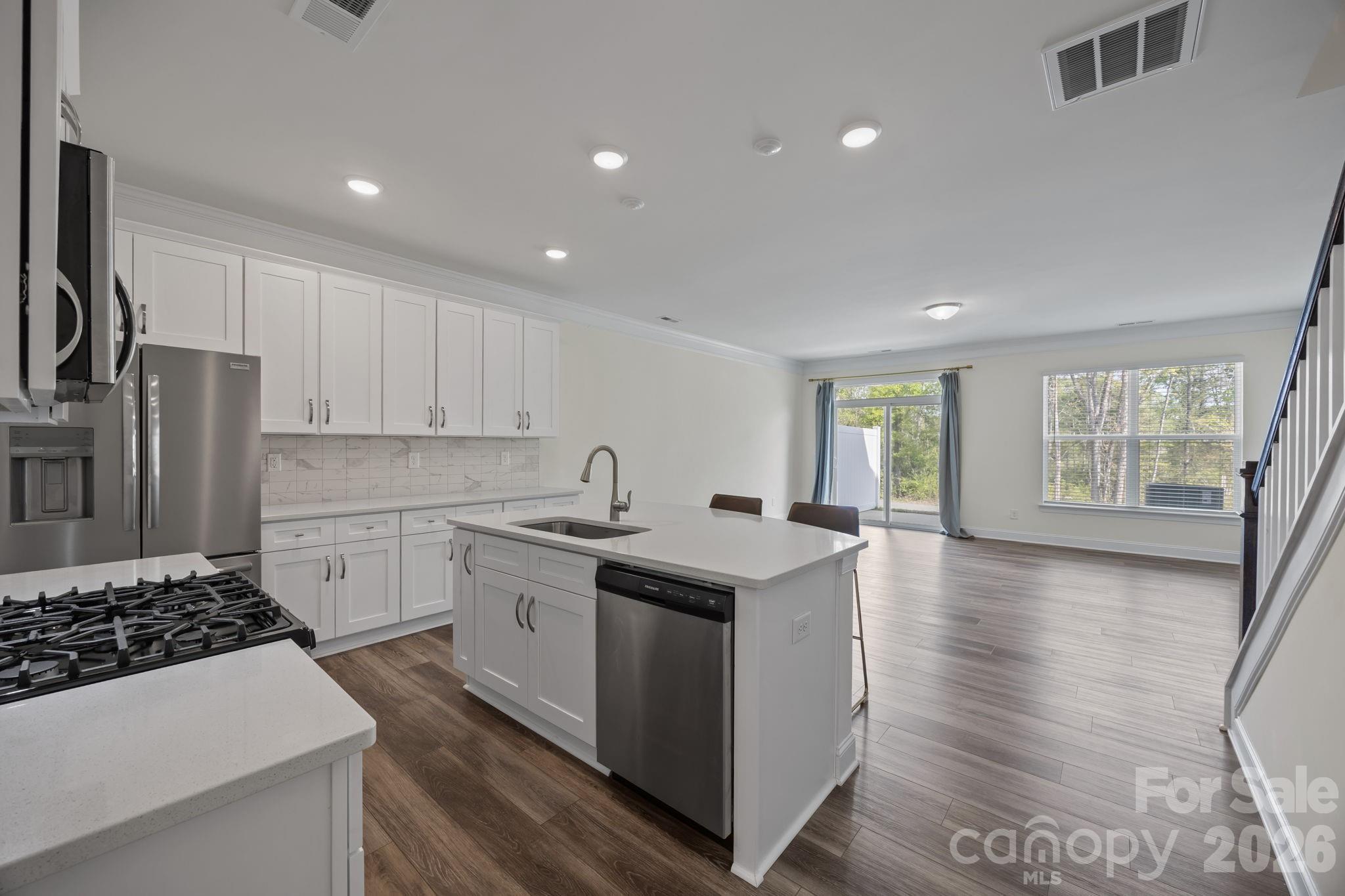 Harrisburg Village - Residential