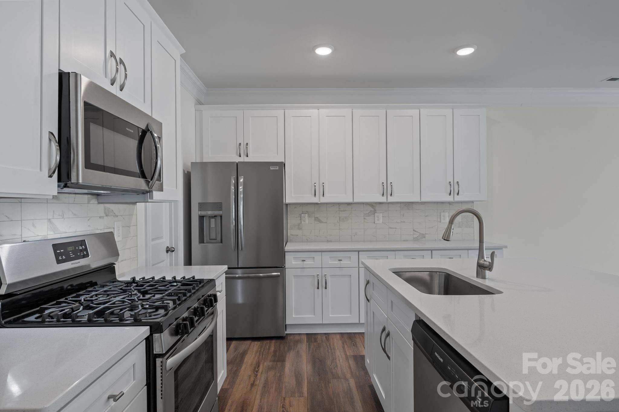 Harrisburg Village - Residential