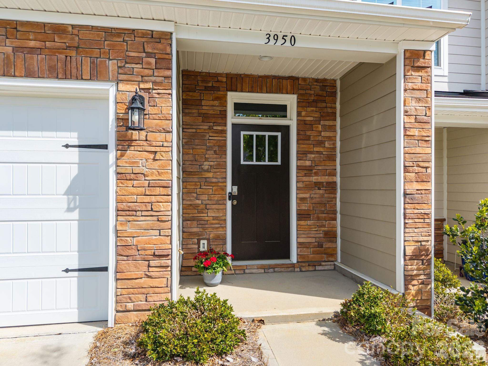 3950 Rothwood Lane
