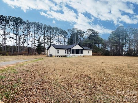 6205 Richburg Road Great Falls SC 29055