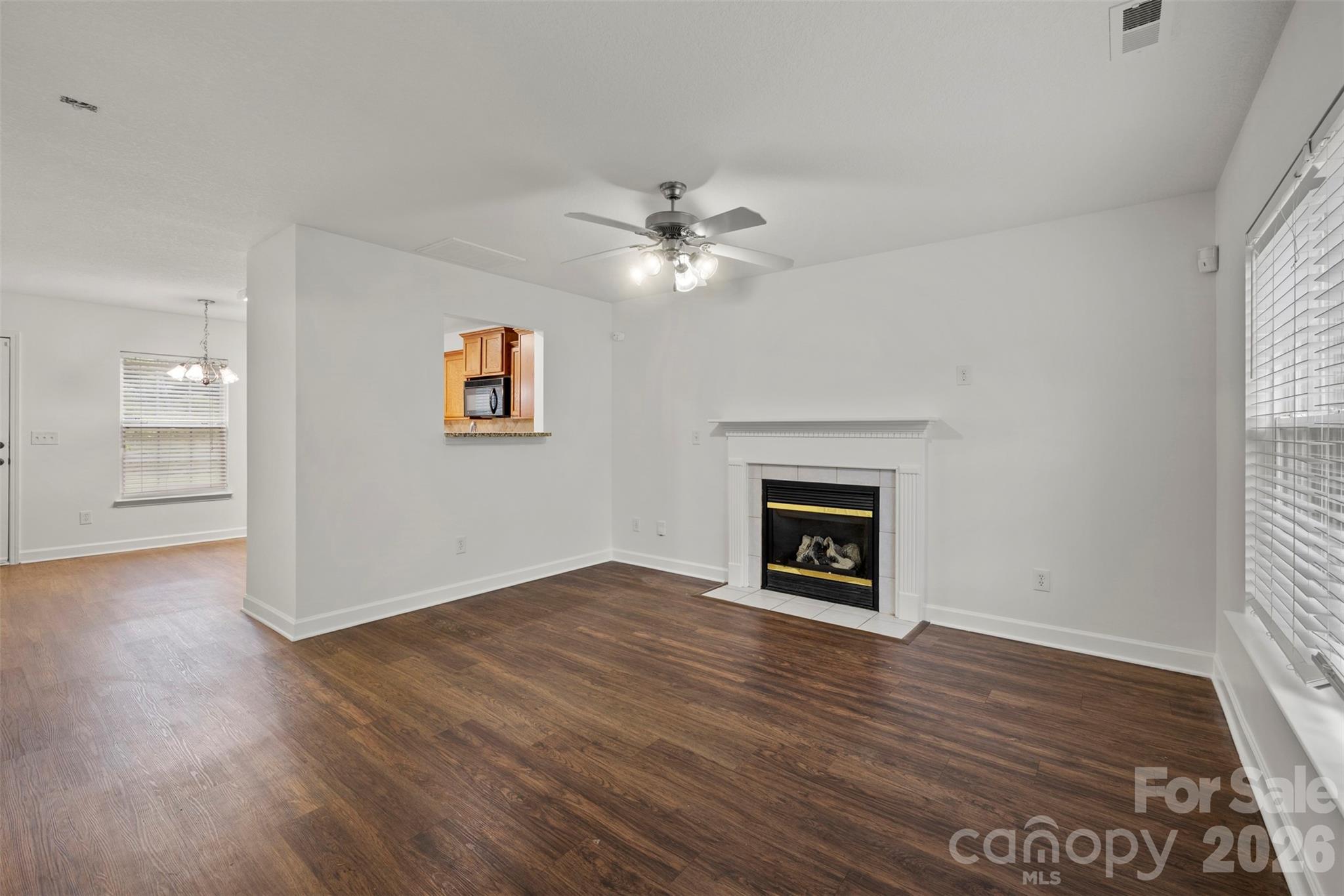 6618 Wicked Oak Lane