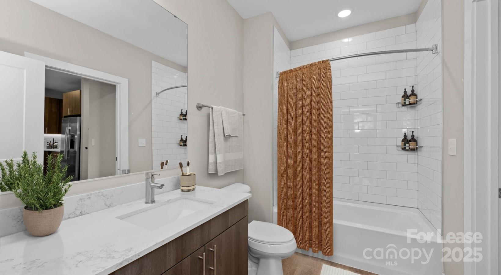 Charlotte, North Carolina 28206, United States, 1 Bedroom Bedrooms, ,1 BathroomBathrooms,Residential,Active,48411