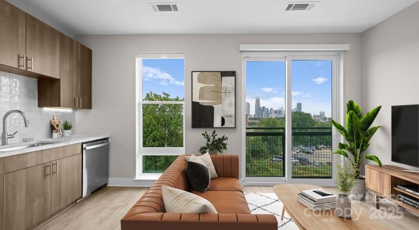 Charlotte, North Carolina 28206, United States, 1 Bedroom Bedrooms, ,1 BathroomBathrooms,Residential,Active,48411