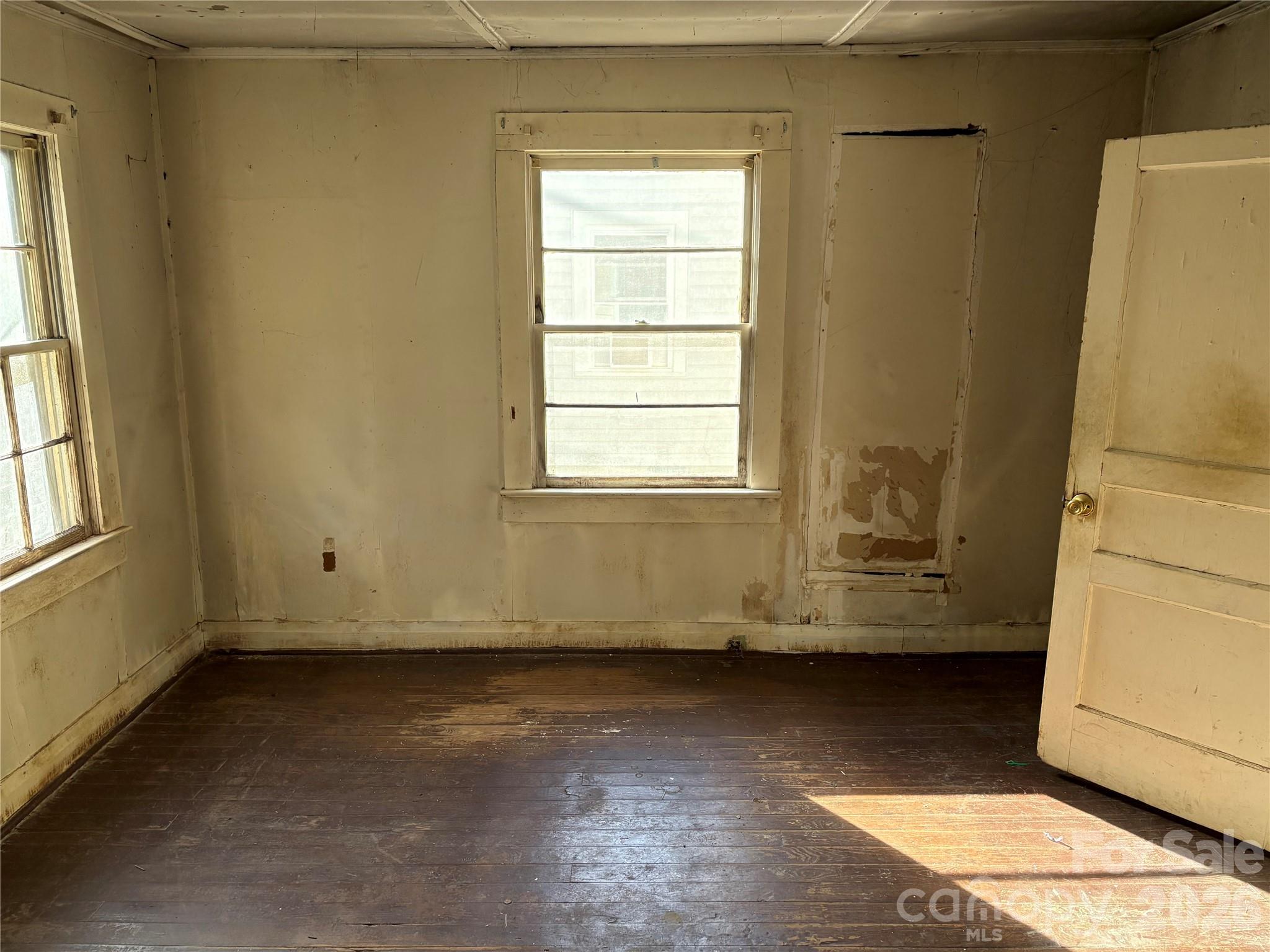 Sunset Park - Residential