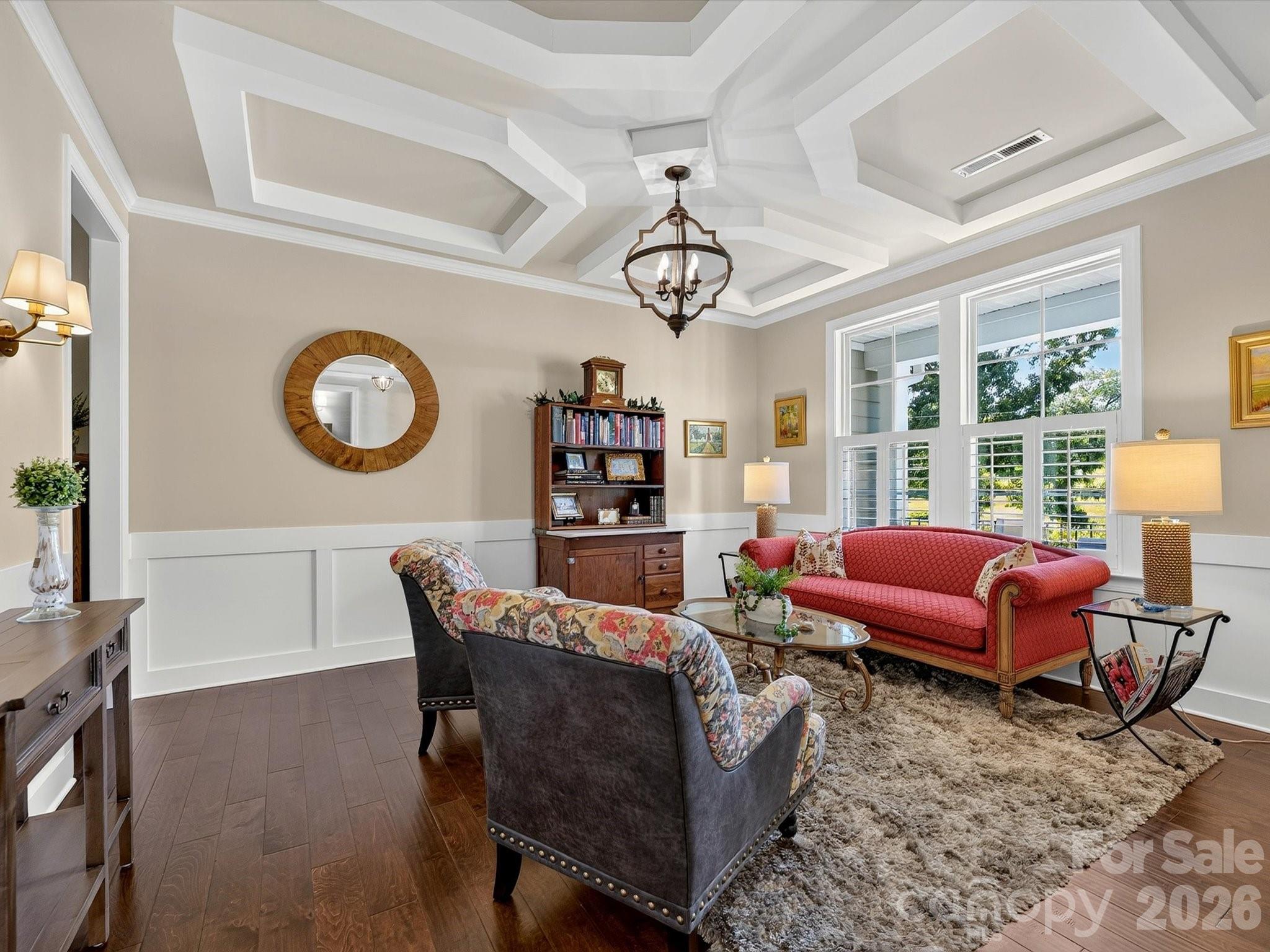 804 Sardis Lane