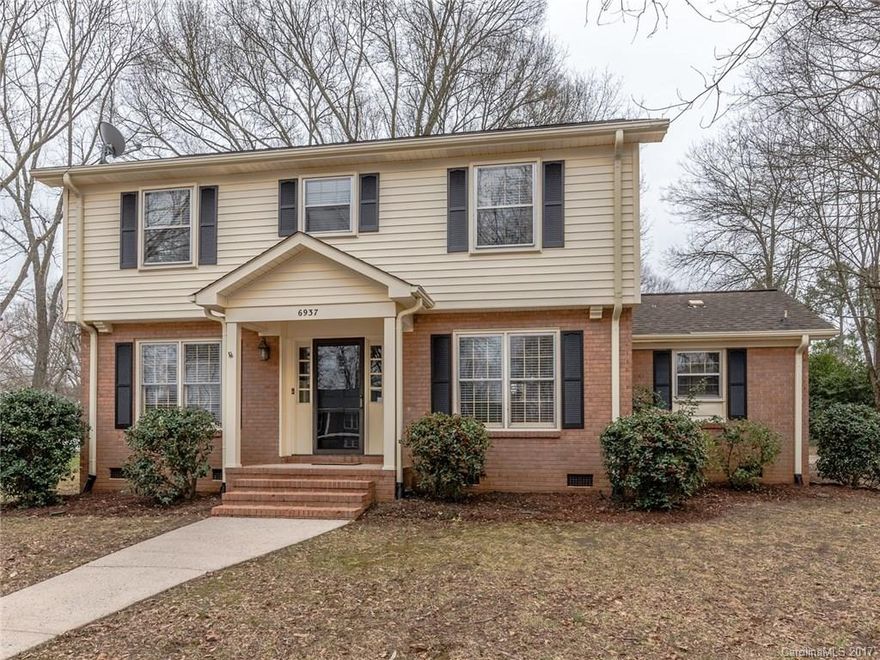 Great 2 story home located on a large lot in highly sought after neighborhood. This home features original oak hardwoods, new paint throughout, new carpet and updated lighting. Tile floors in baths. Large family room is open to the kitchen and oversized screened porch with hardwood floors. Formal Dining room. Upgraded cabinets in kitchen and large pantry. Hardwoods under carpet in the front room are in good shape. Storage shed in backyard. Tons of parking. Home Warranty Provided.