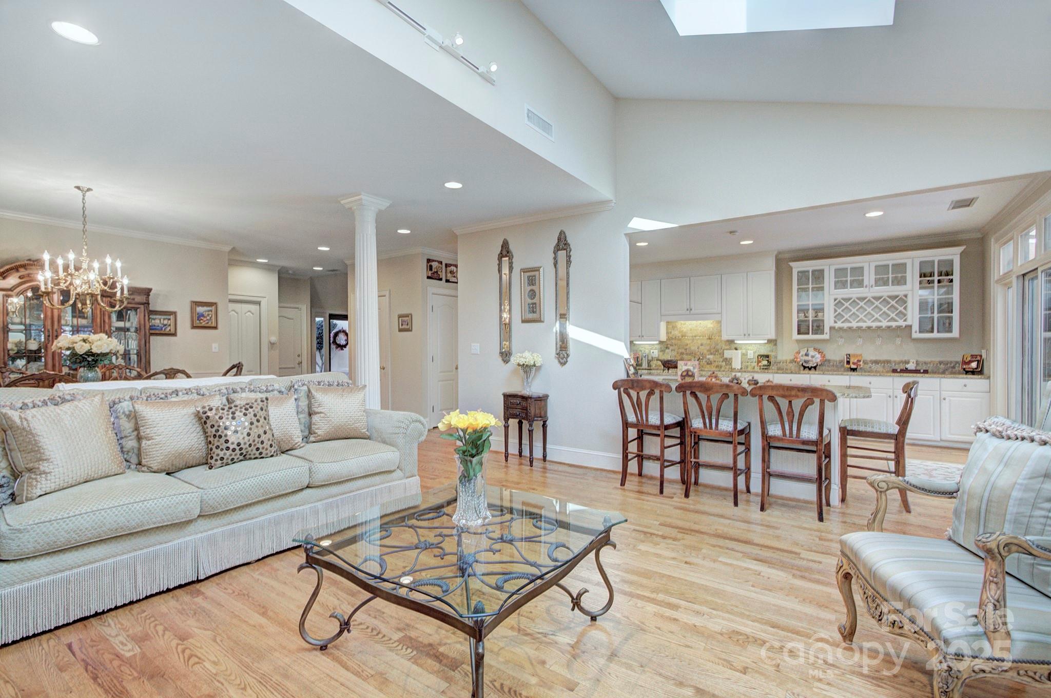 Carriage Homes at Keswick - Residential