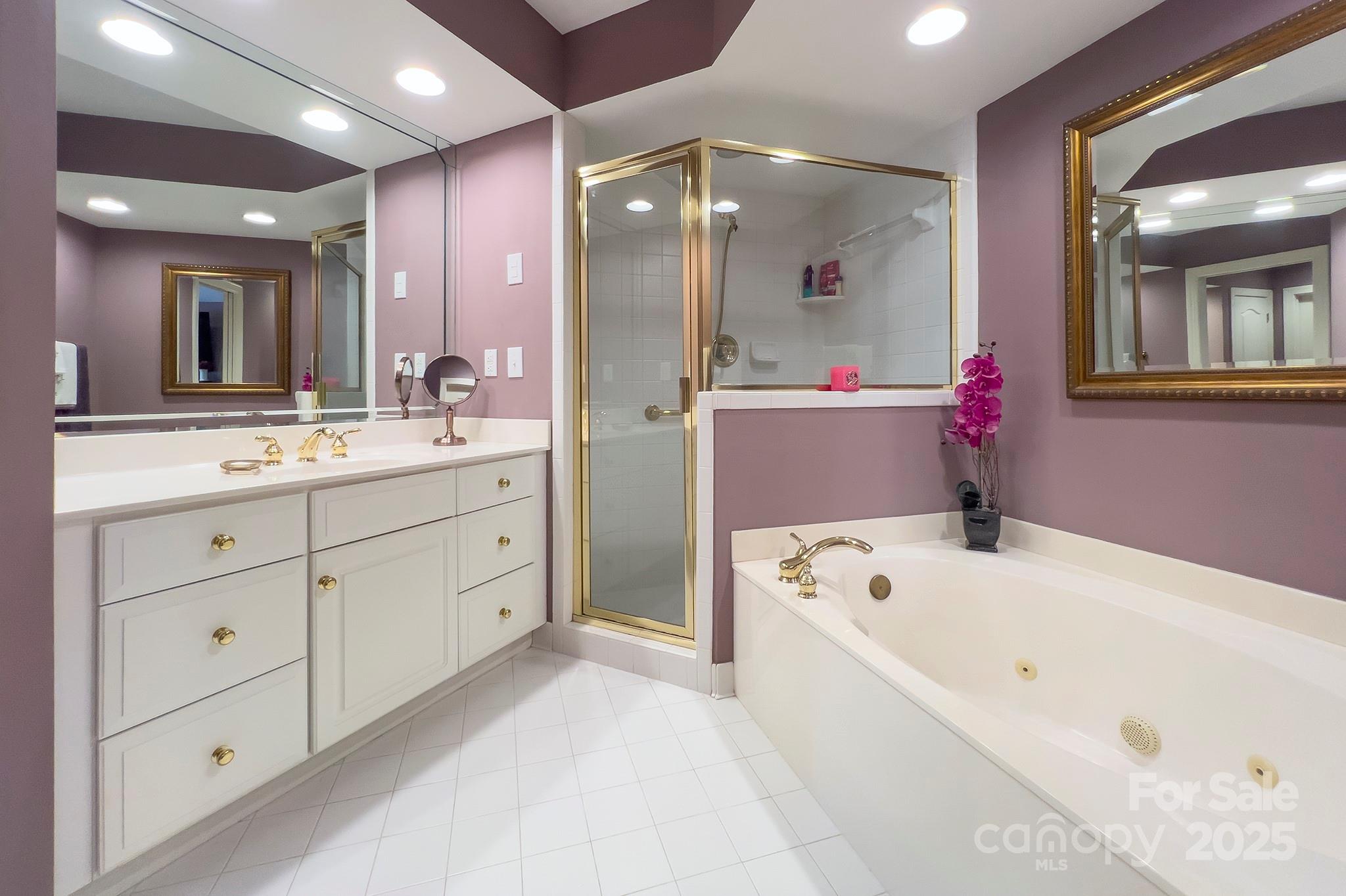 Carriage Homes at Keswick - Residential