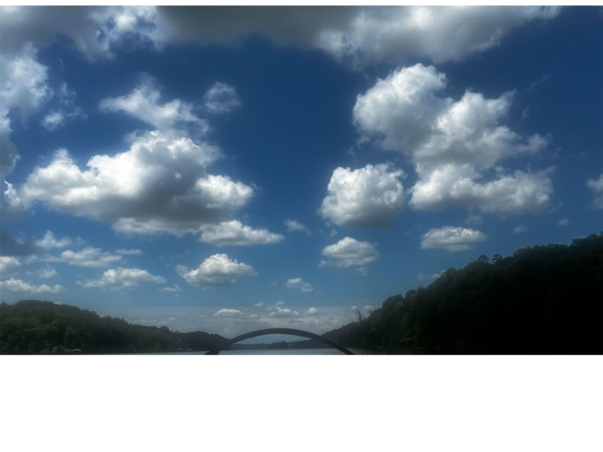 The Waterfront Club - Land