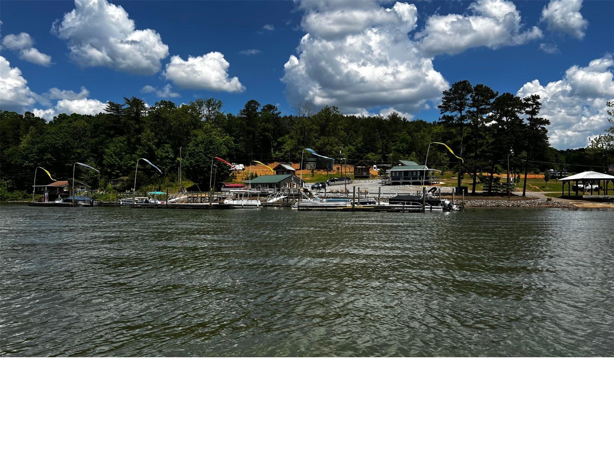 The Waterfront Club - Land