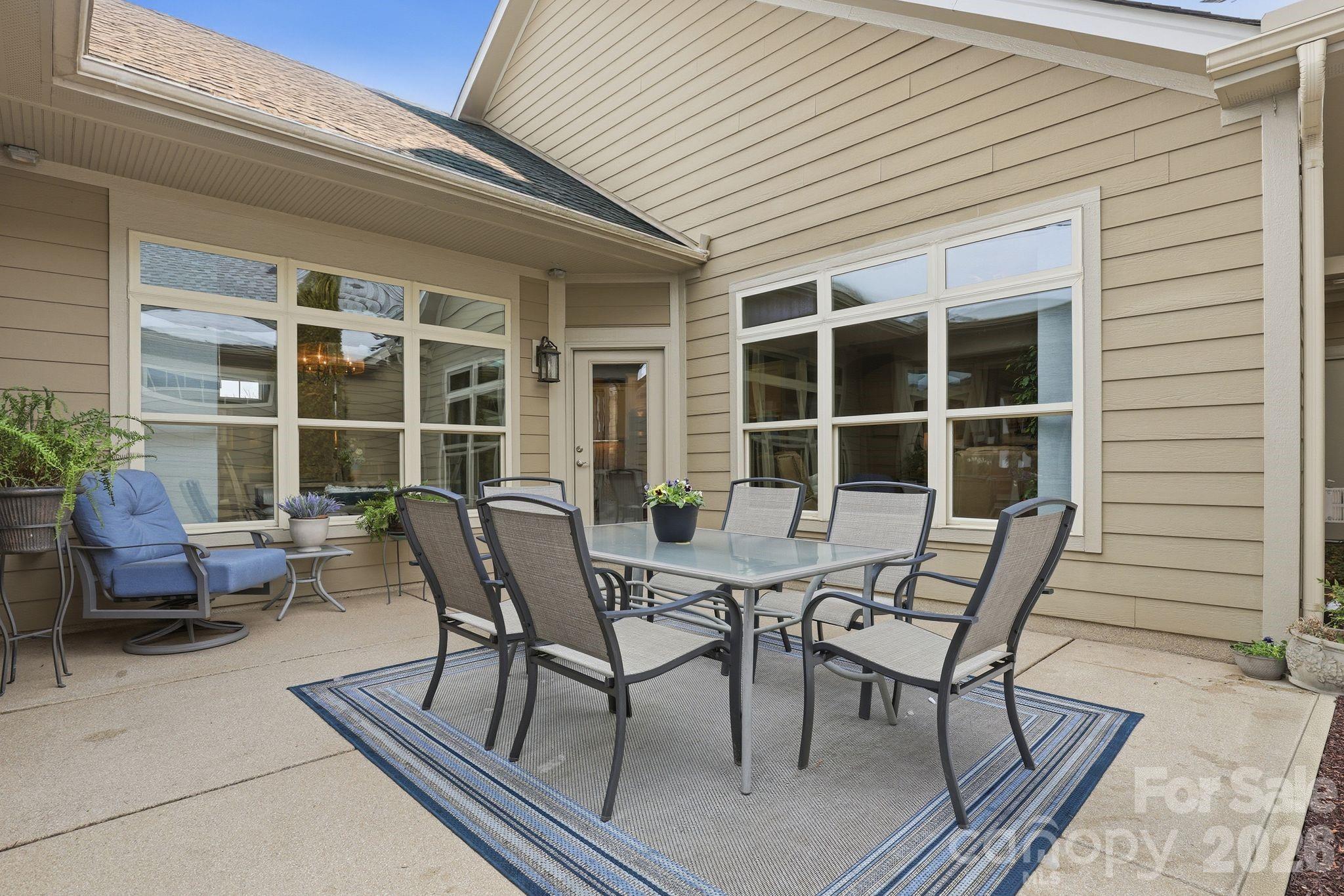 Polo Club at Mountain Island Lake - Residential