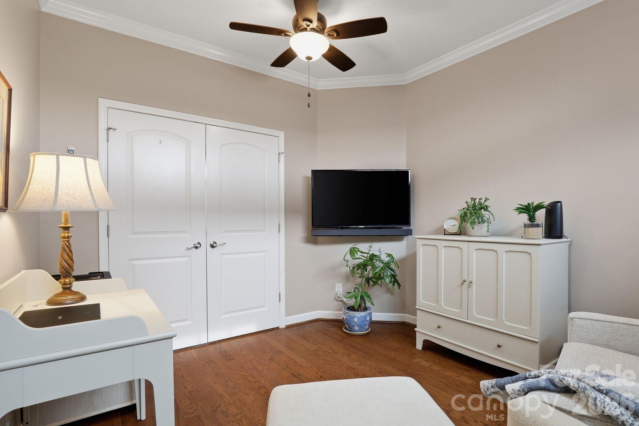 Polo Club at Mountain Island Lake - Residential