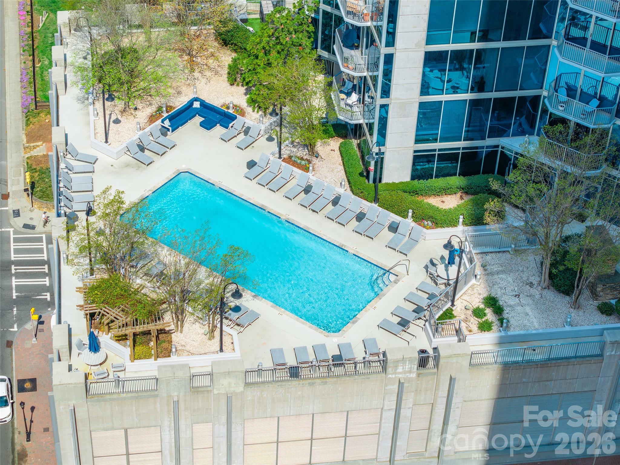 Avenue Condominiums - Residential