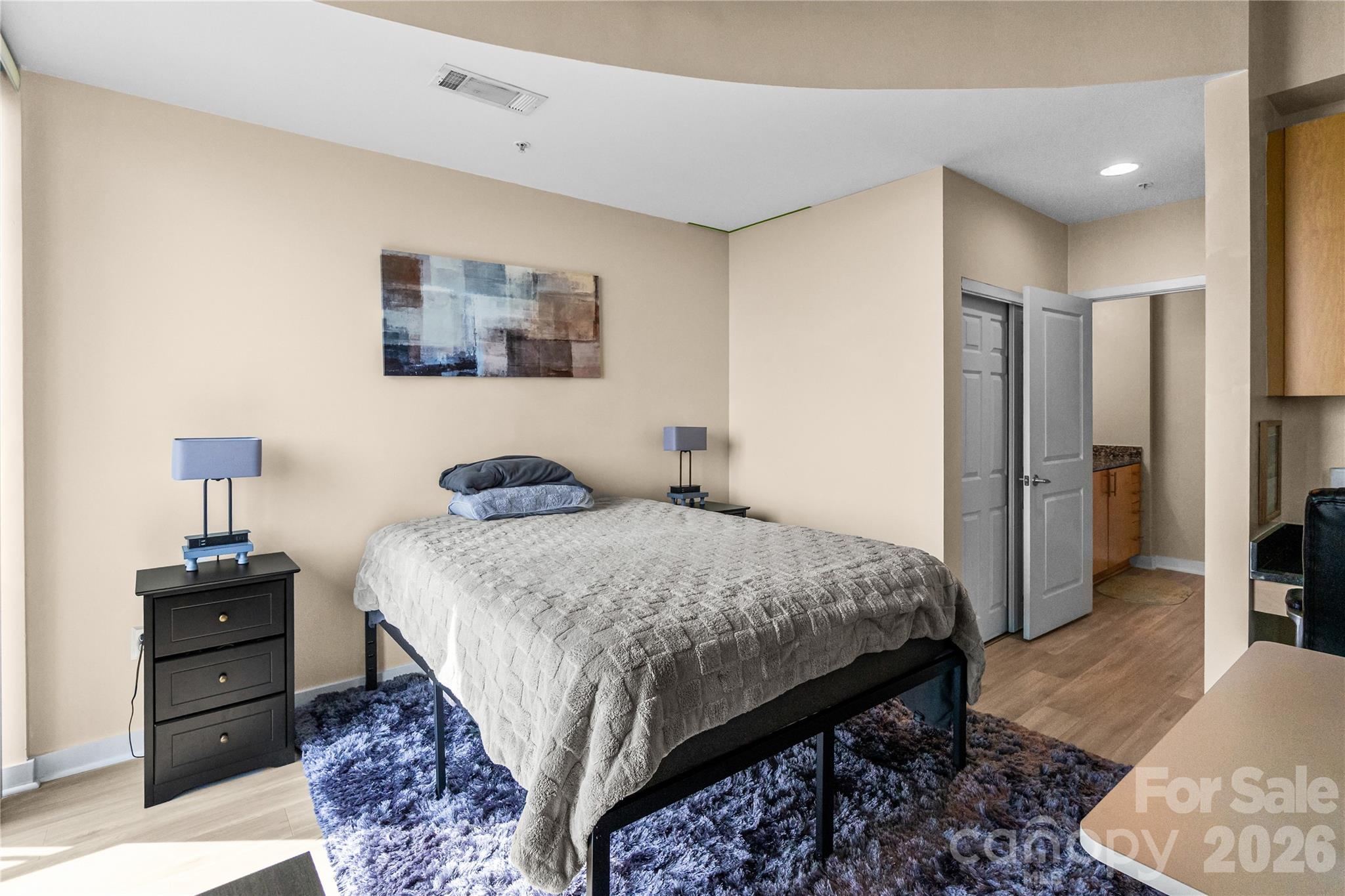 Avenue Condominiums - Residential