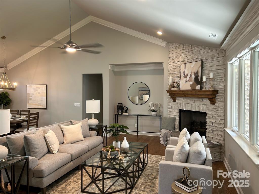 #97 Silver Trace Lane