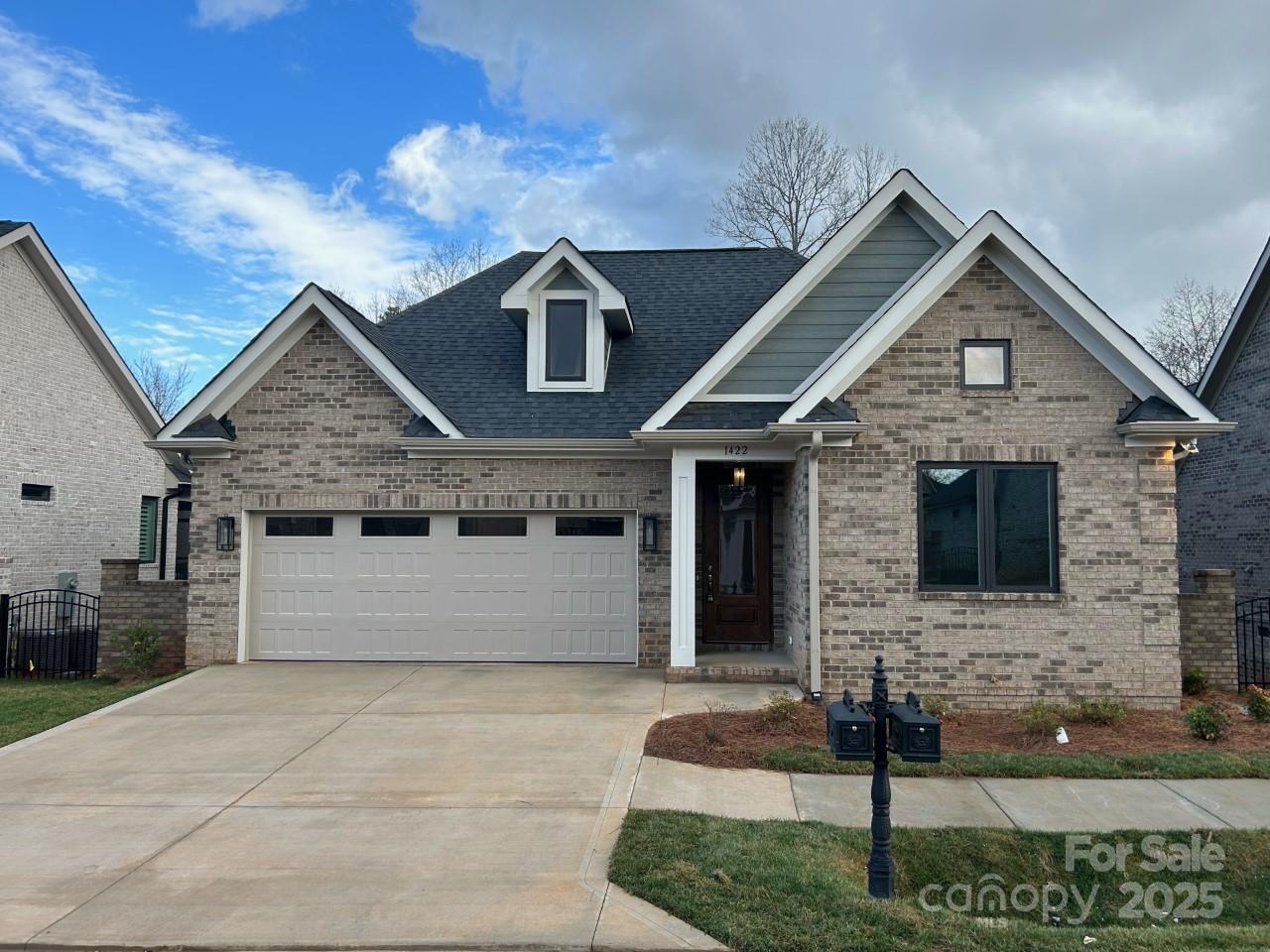 #77 Silver Trace Lane