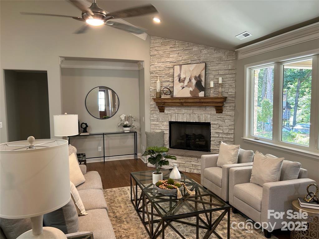 #97 Silver Trace Lane