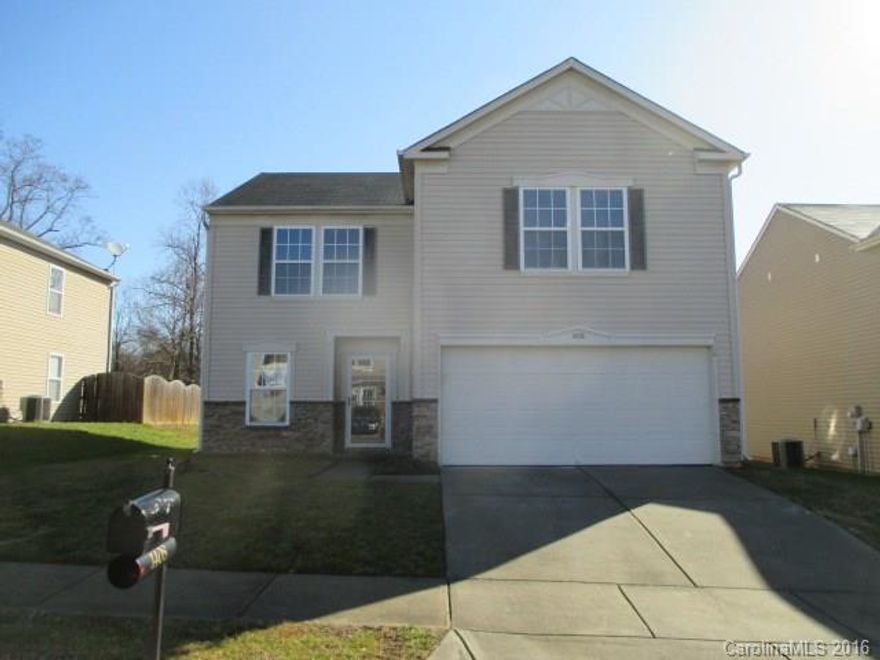 Partial stone, 2 story home in Settlers Ridge Subdivision. Home features 3 bedrooms, 2.5 baths, kitchen, living room, and dining room. Features include some wood floors, some neutral colors, bonus upstairs, and master bath has double sinks. Home has patio and 2 car attached garage.