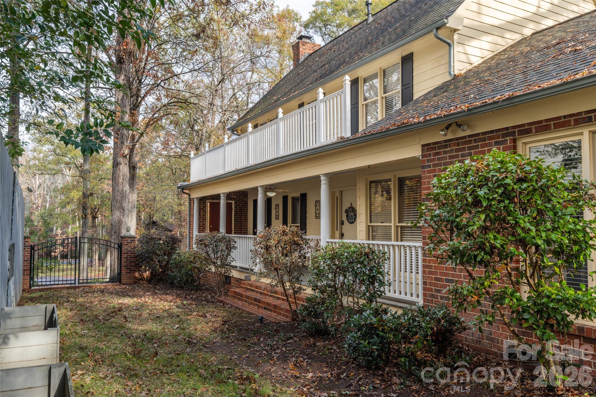 819 Willowhaven Court