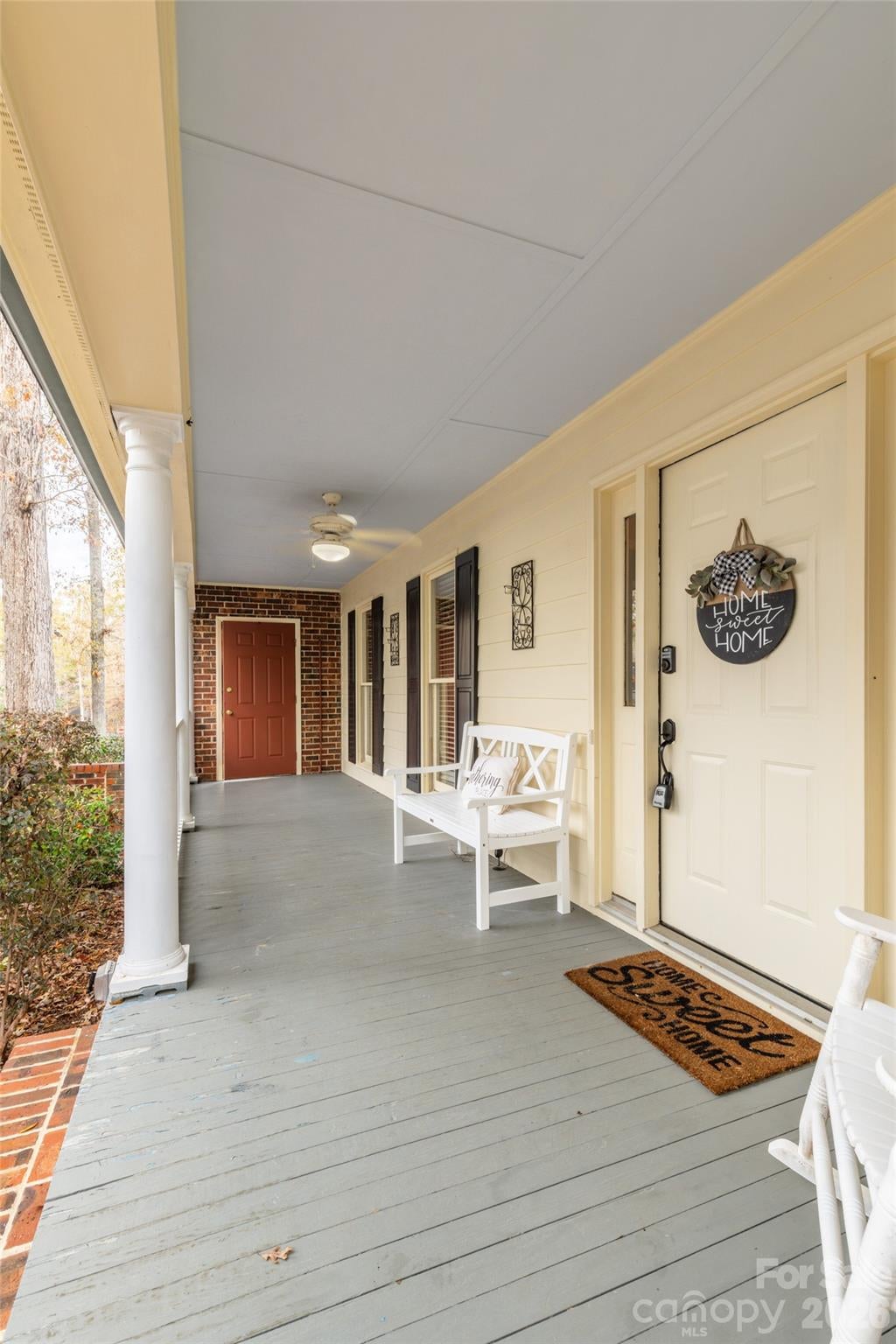 819 Willowhaven Court