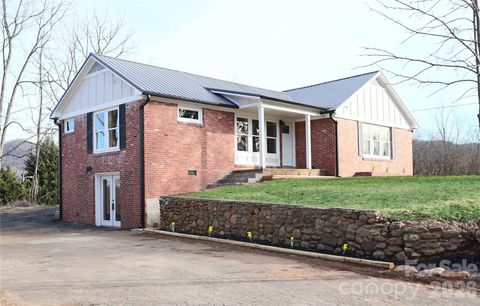 1397 Dutch Cove Road Canton NC 28716