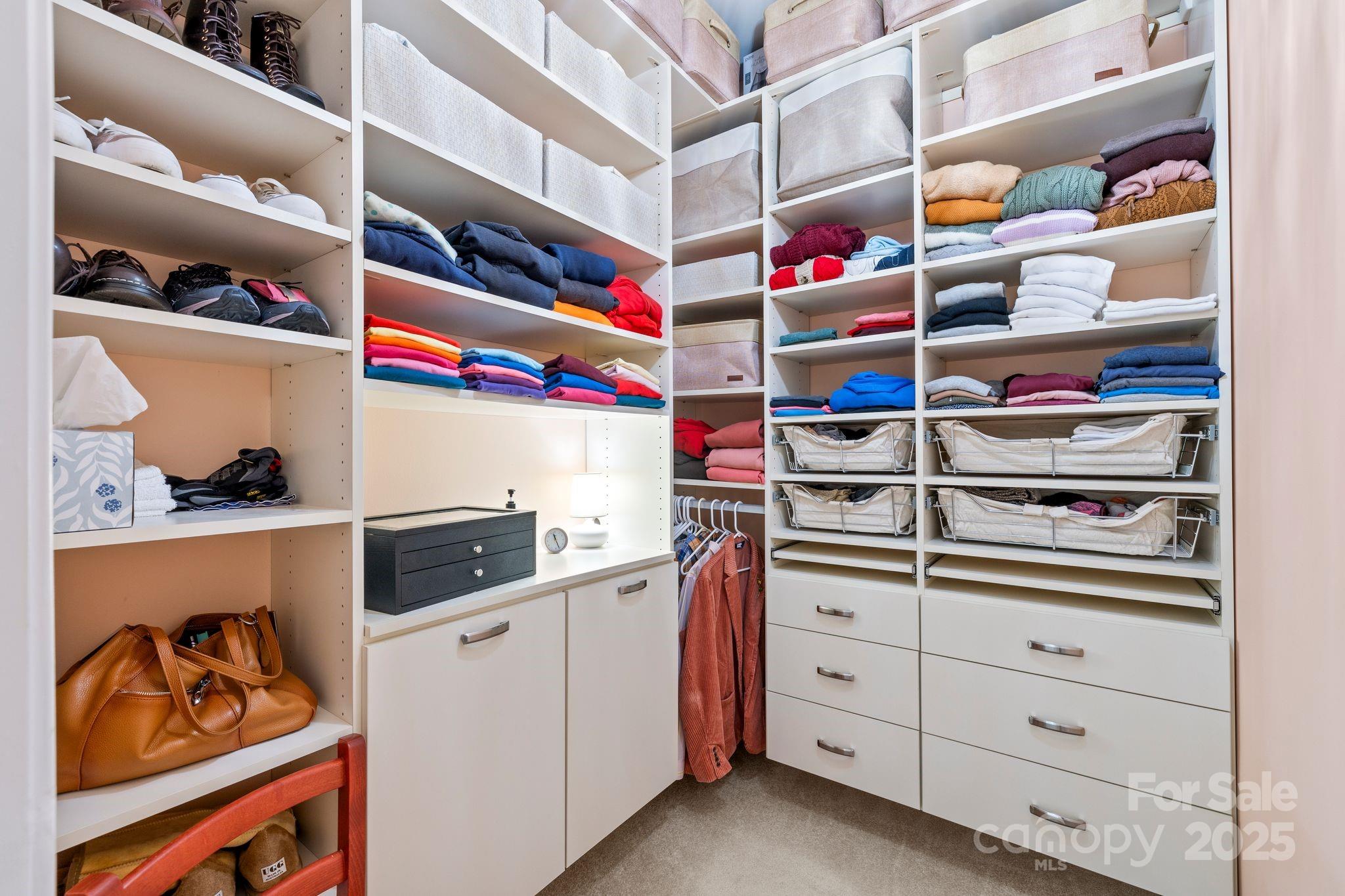 Chestnut Oaks - Residential