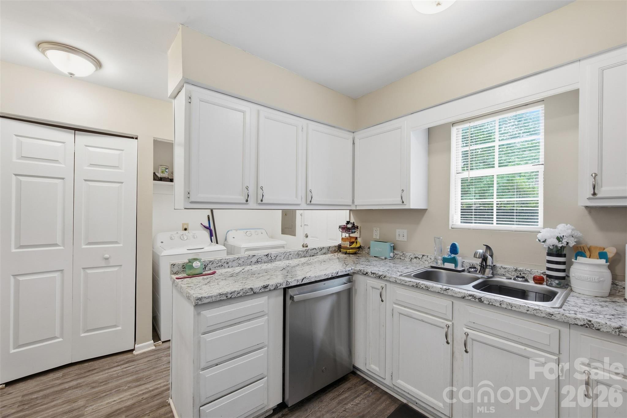 Lamplighter Village - Residential