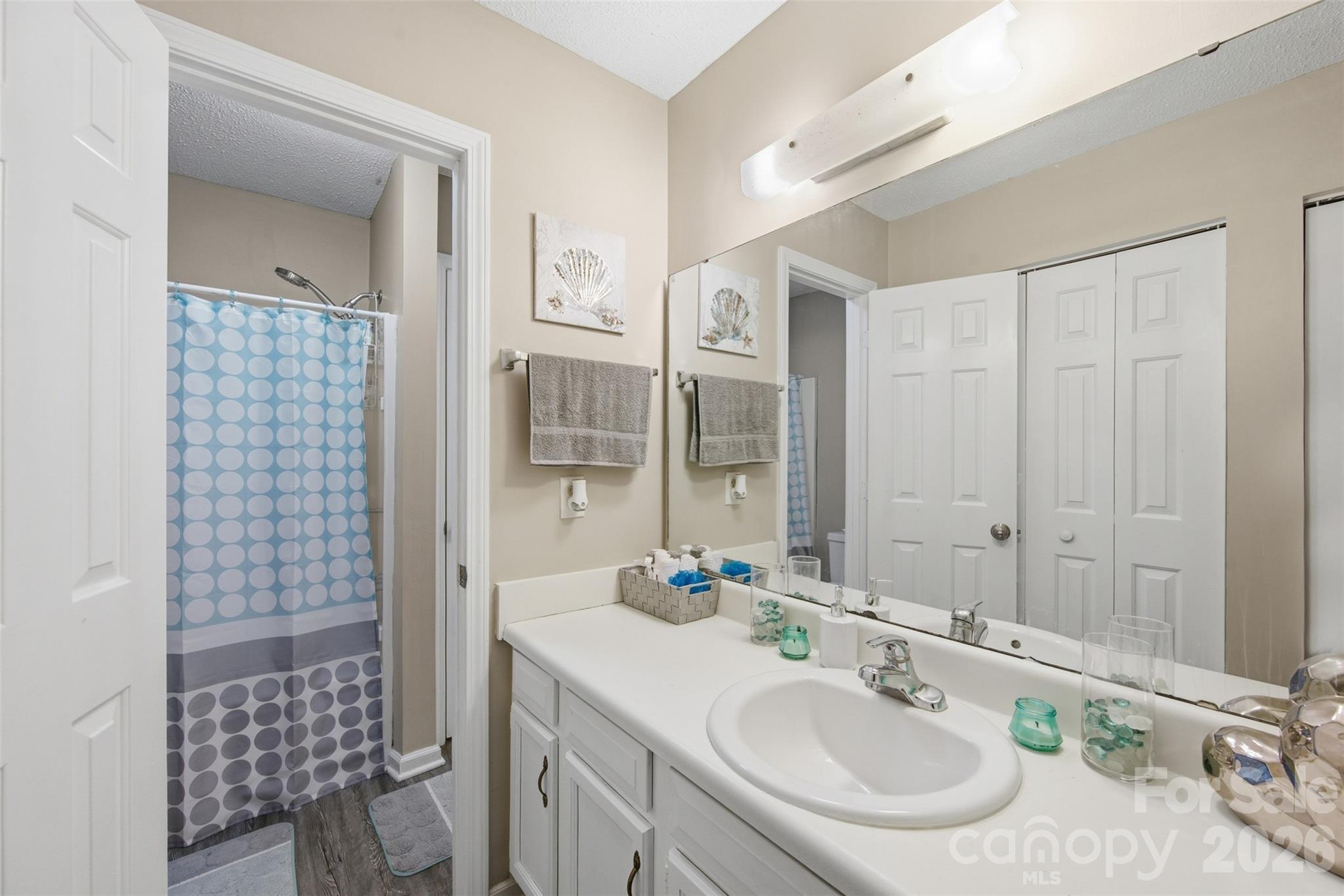 Lamplighter Village - Residential