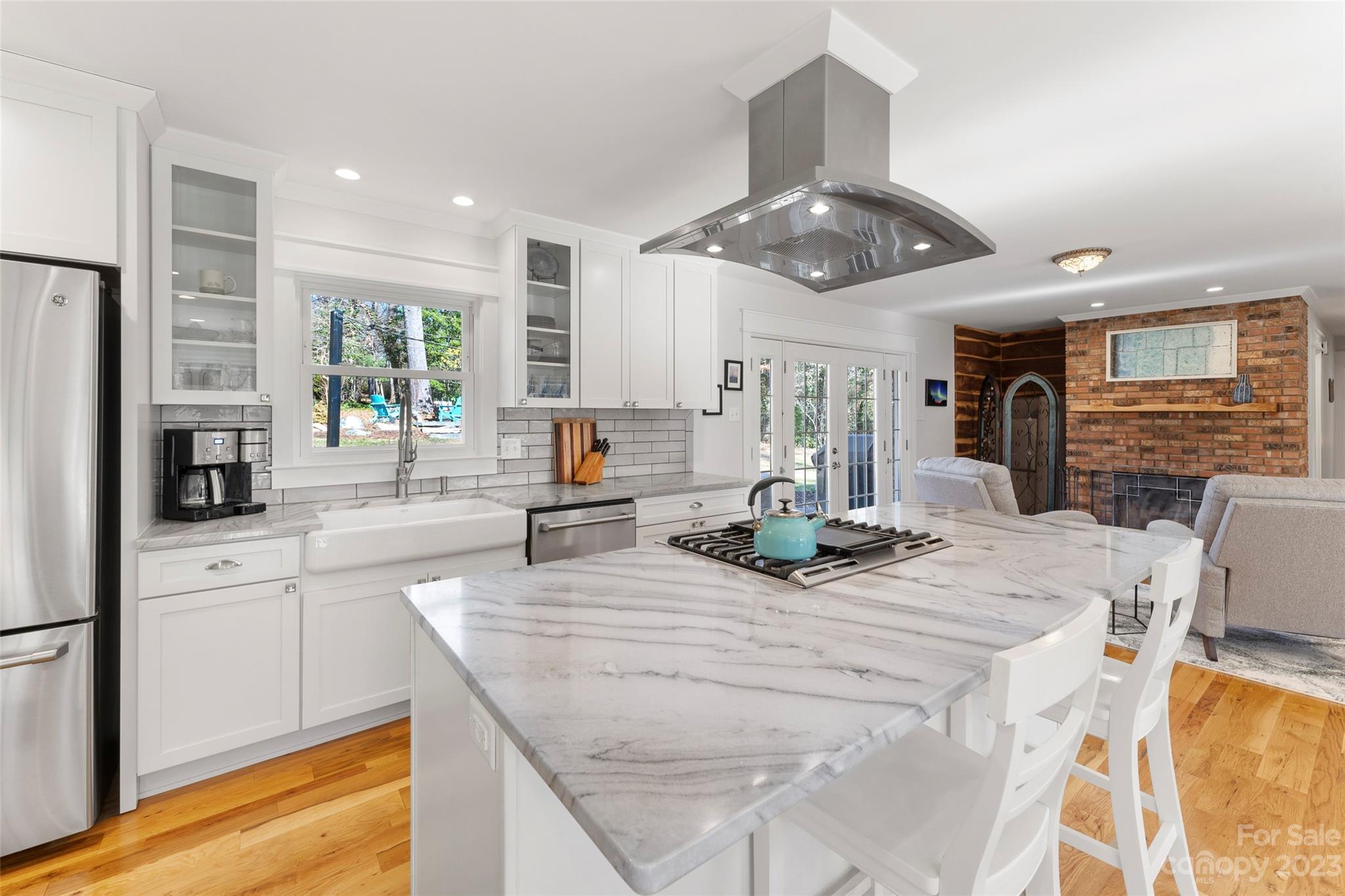 Crestwood - Residential