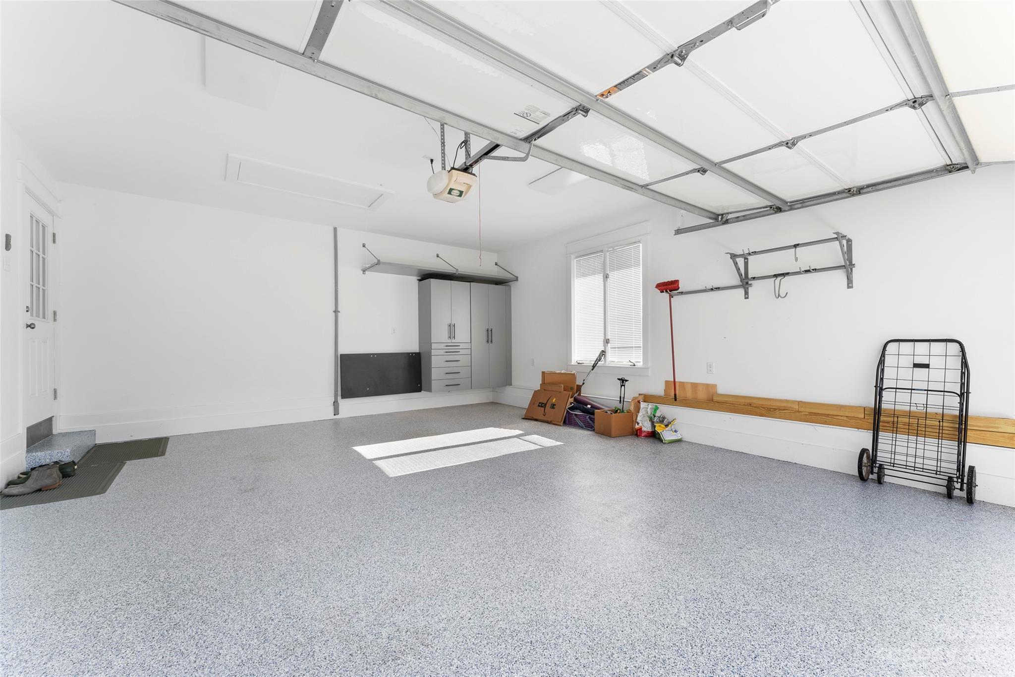 Crestwood - Residential