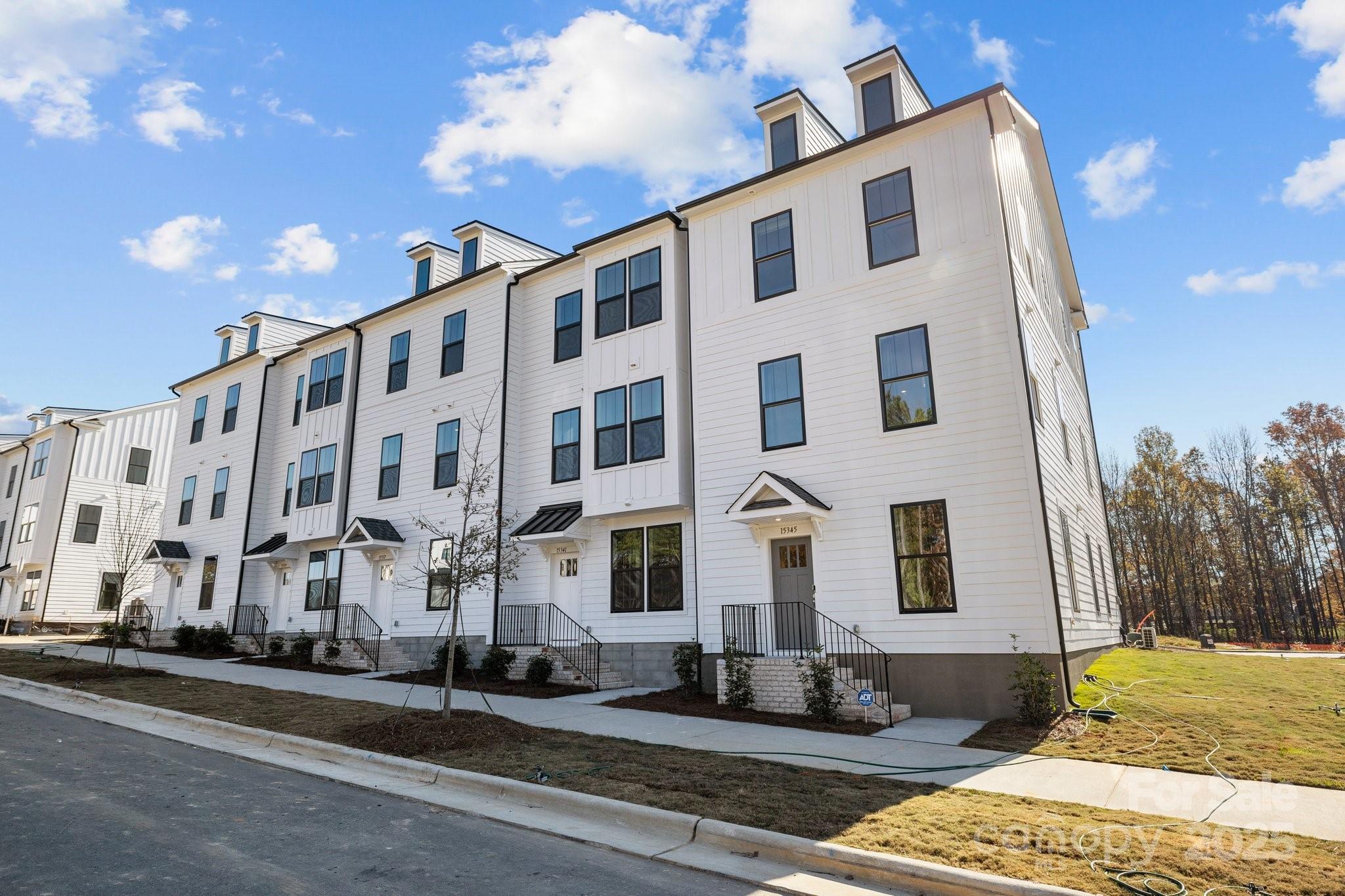15310 Ballancroft Parkway 20