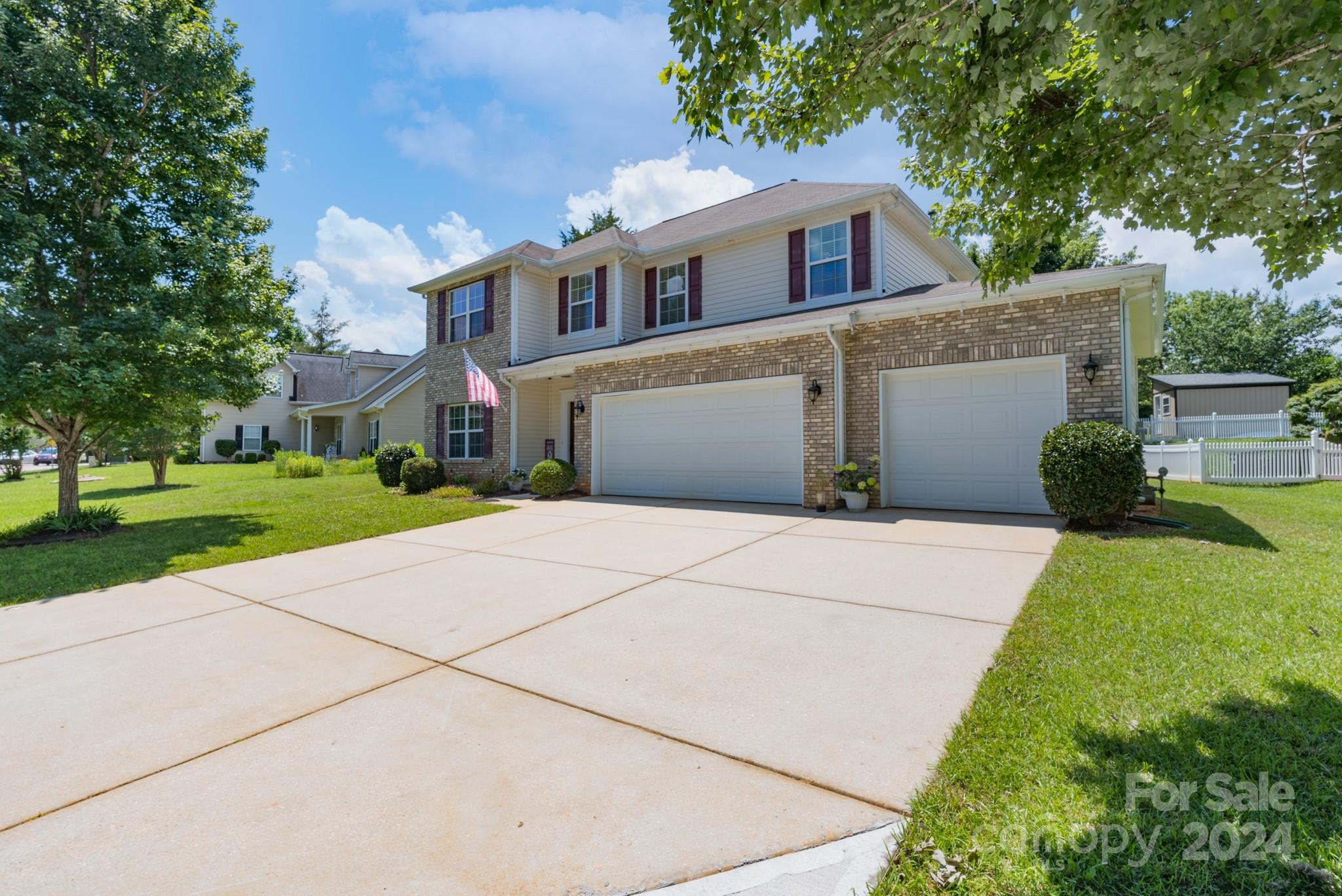 Mill Creek Falls - Residential